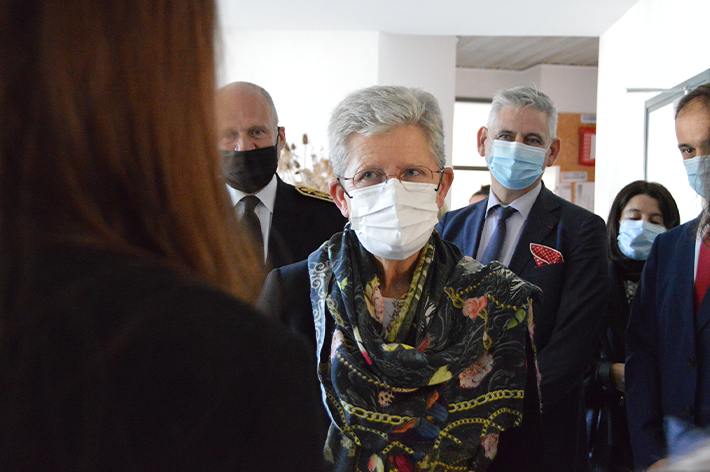 Photo visite en Moselle : Mme Geneviève Darrieussecq,  ministre déléguée chargée des personnes handicapées  auprès du ministre des solidarités, de l’autonomie et des personnes handicapées